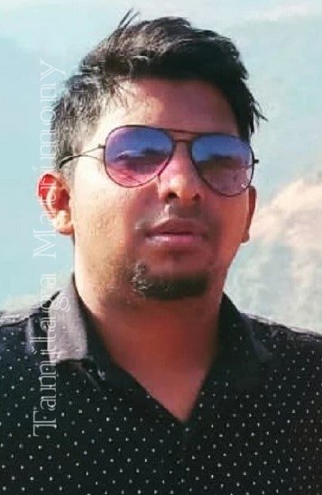 member-img
