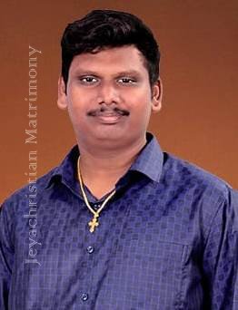 member-img