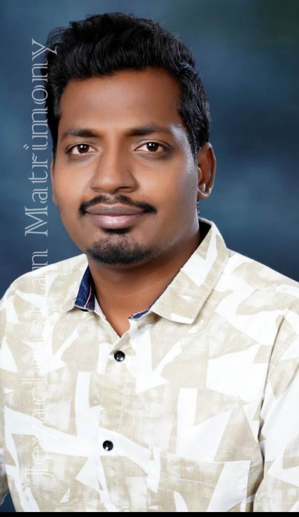 member-img