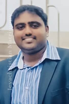 member-img