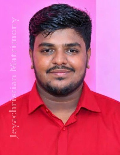 member-img