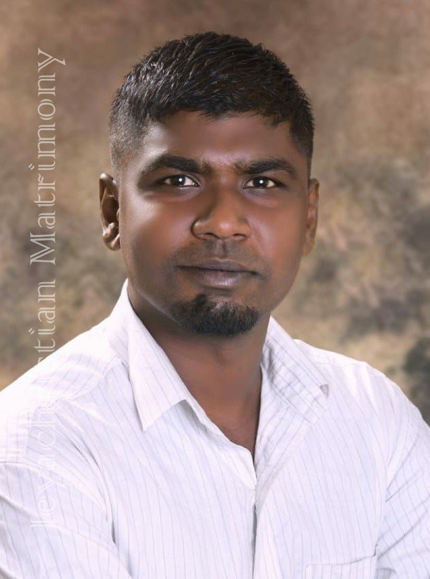 member-img