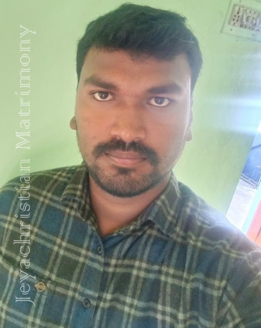 member-img