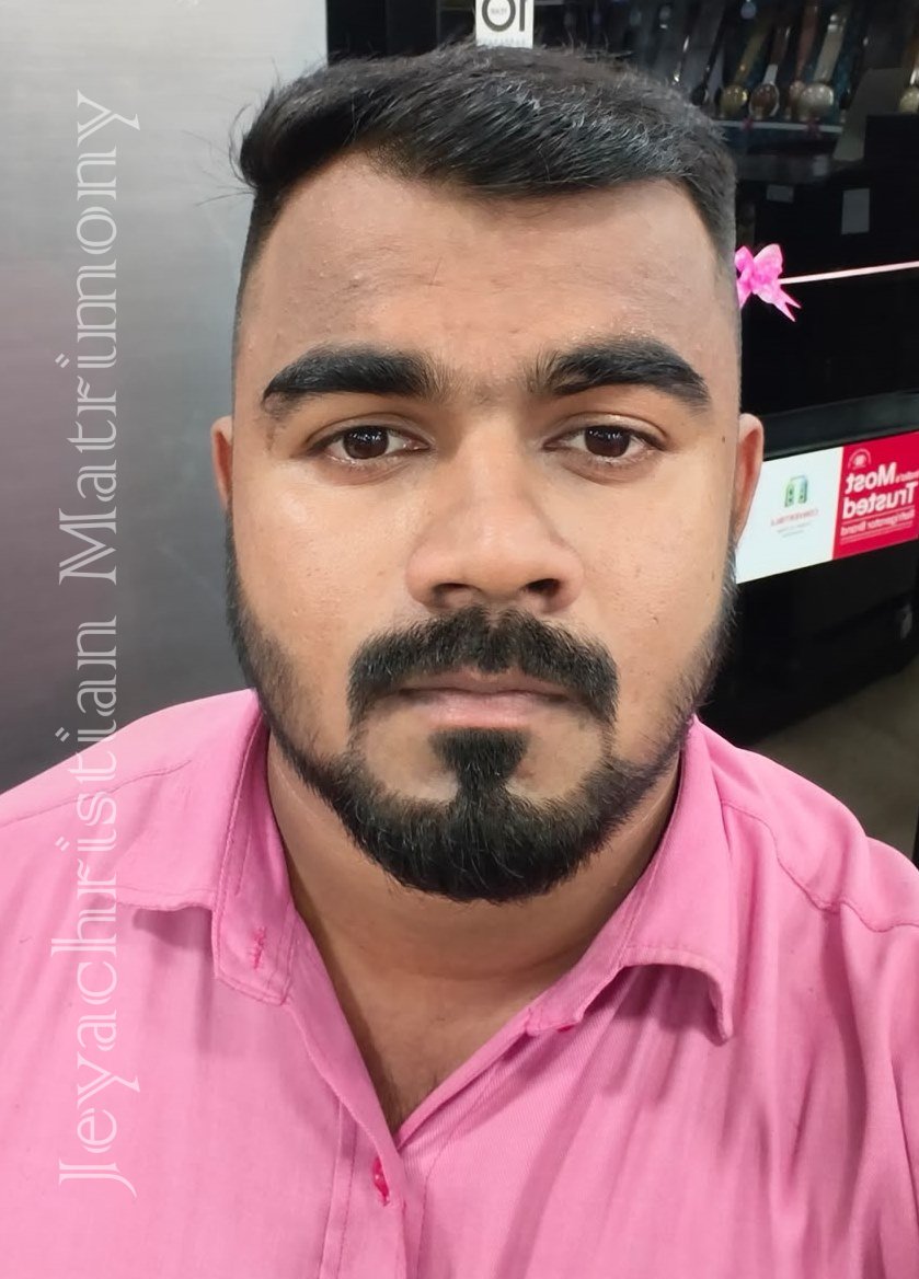 member-img