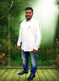 member-img