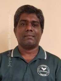 member-img