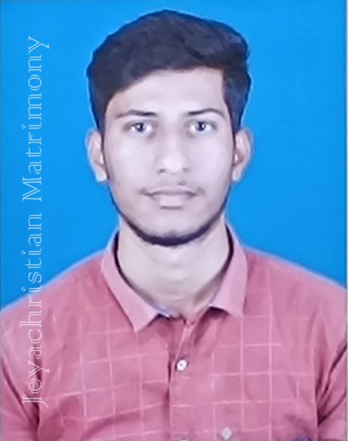 member-img