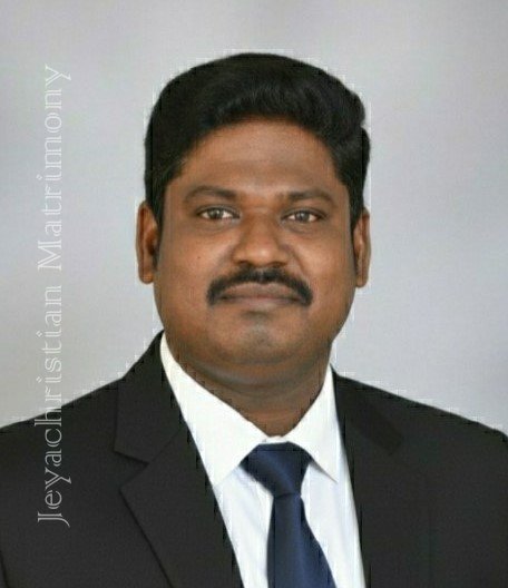 member-img
