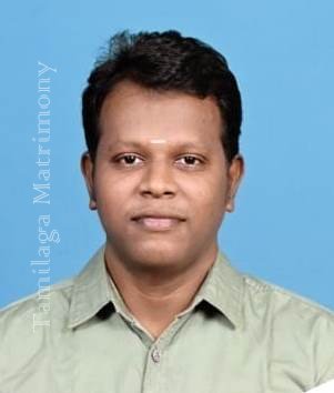 member-img