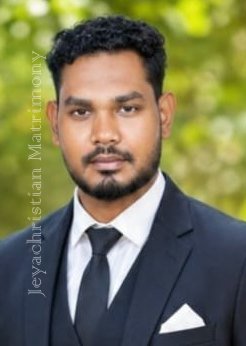 member-img