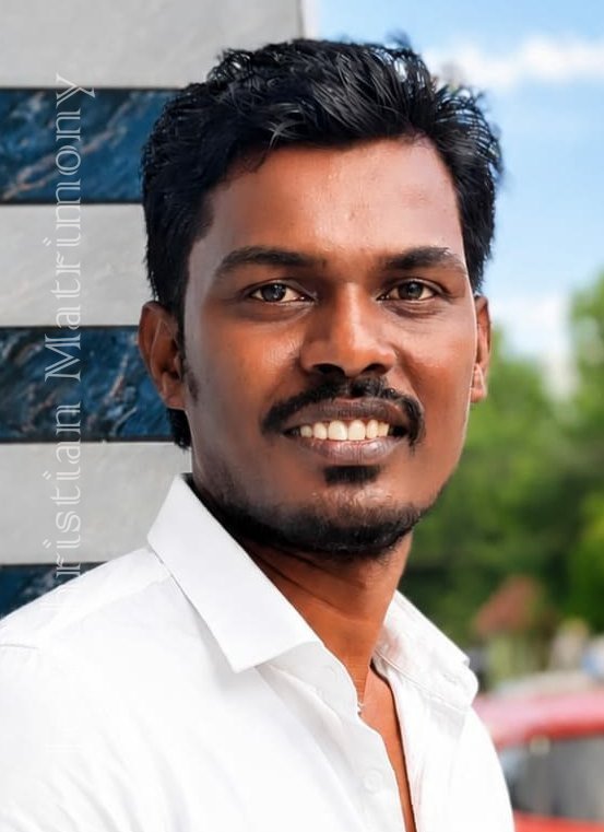 member-img