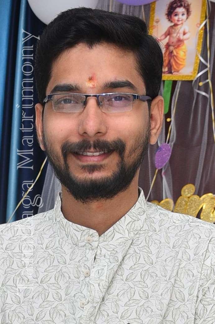 member-img