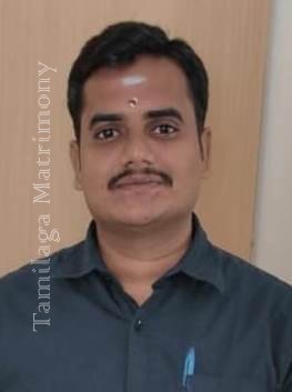 member-img
