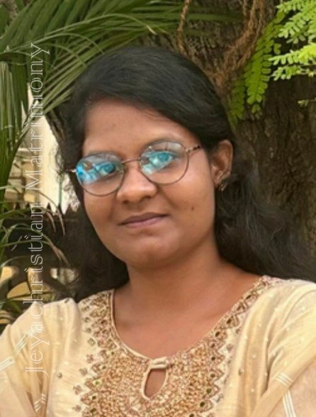 member-img